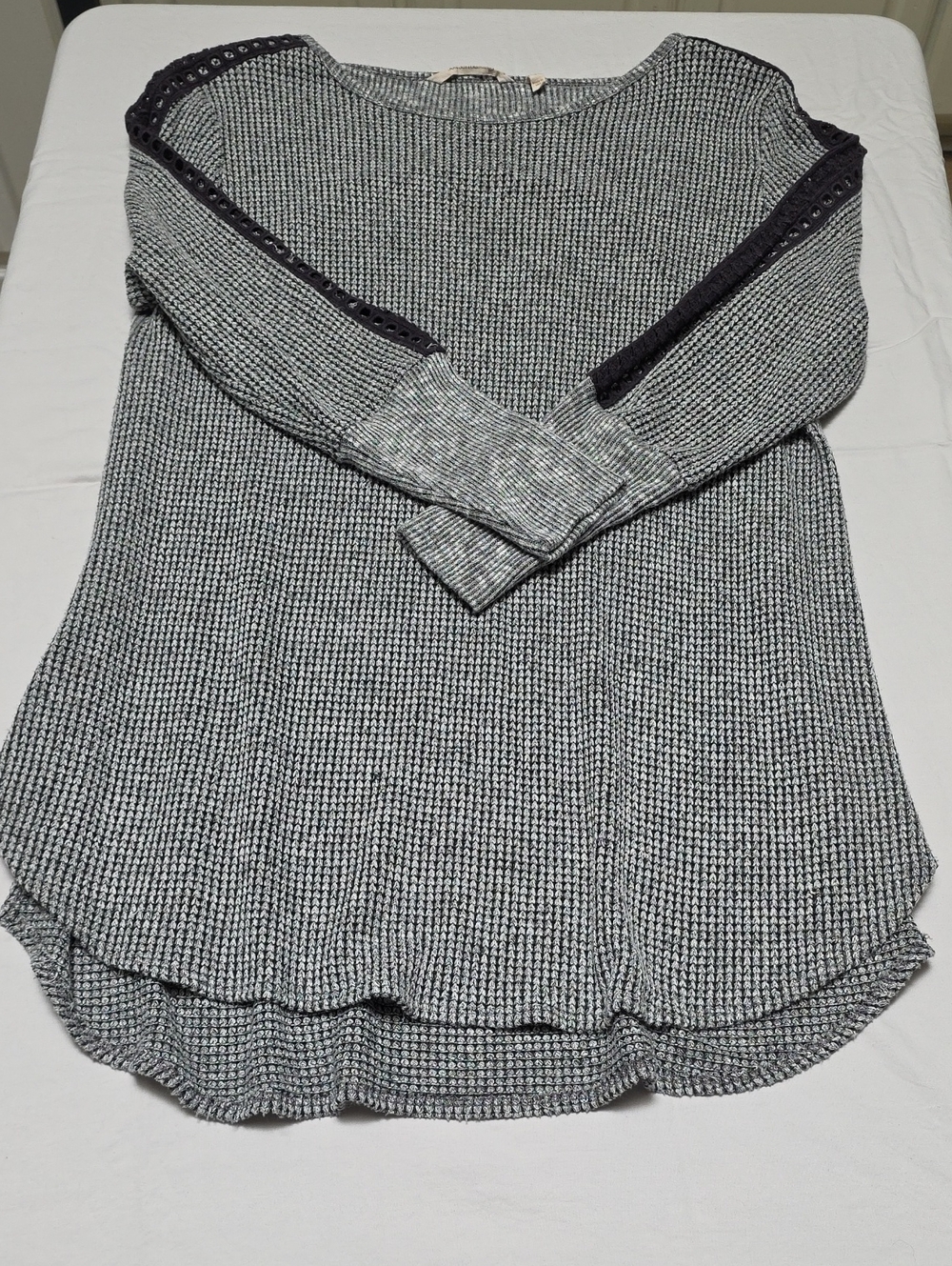 Embroidered Detail Soft Surroundings Gray Knit Crew Sweater with Navy Accent